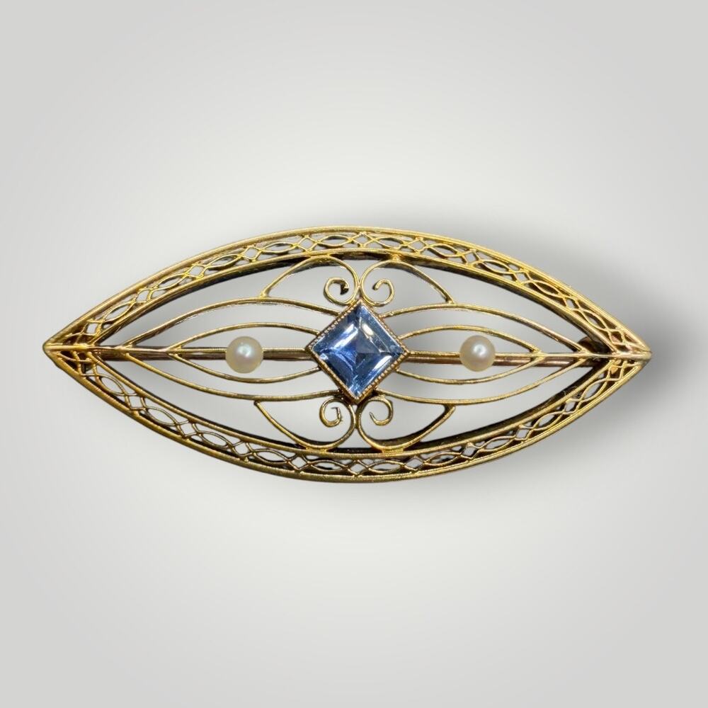 Art Nouveau Filigree 14K Yellow Gold  Brooch Pin 3,4g